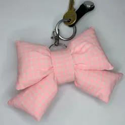 Charm nơ